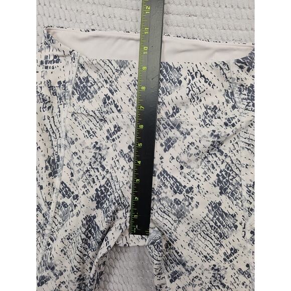 Victorias Secret Pink Sport Leggings Womens Small Snake Skin Print High Rise - Picture 4 of 7